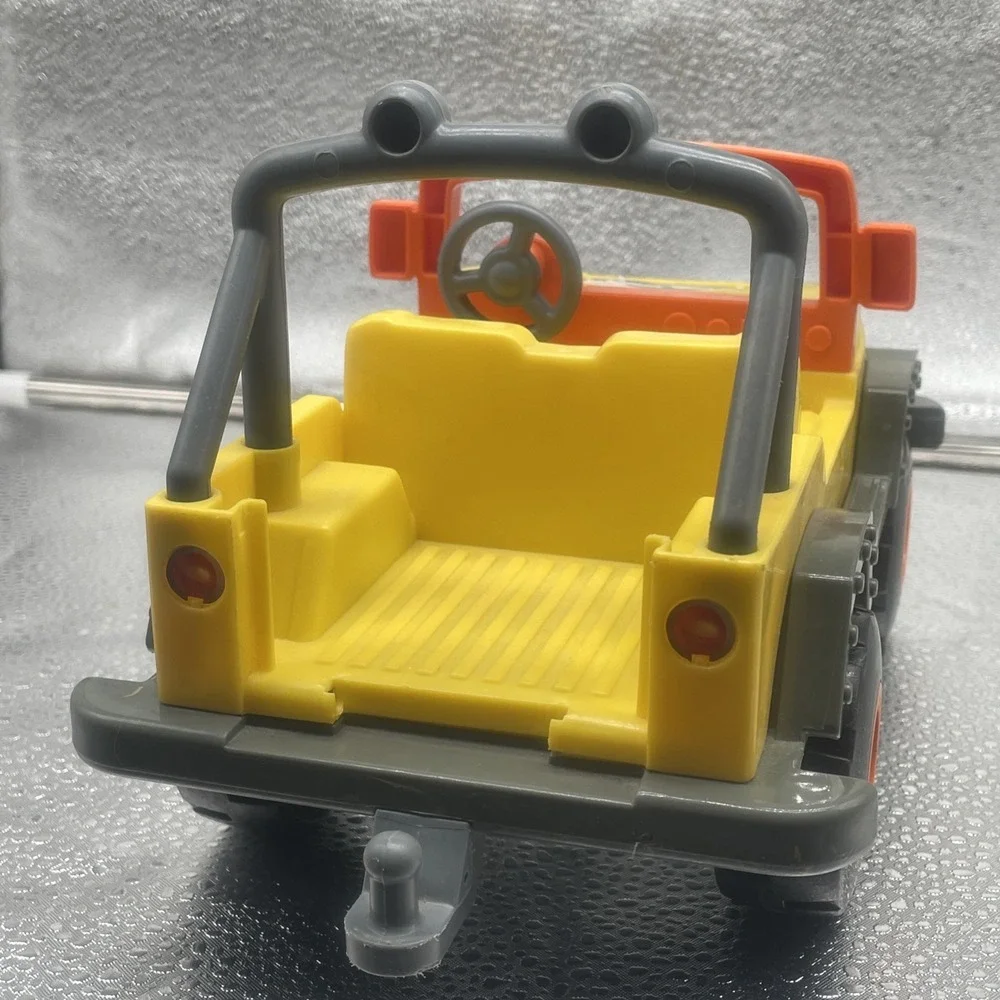 Go Diego Go Talking 4x4 Yellow Jeep Toy Vehicle‎